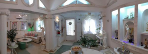 Athens Art Villa Takira